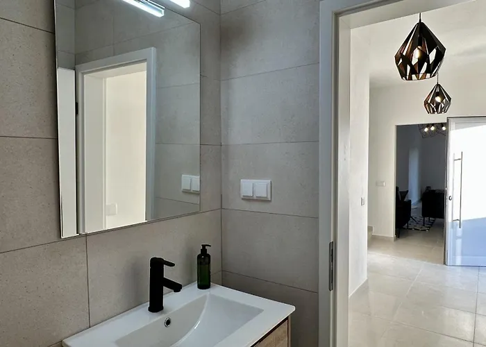 Villa Cruzeiro - Private Pool - 10 Guests -
