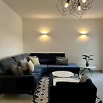 Cruzeiro - Private Pool - 10 Guests - Villa